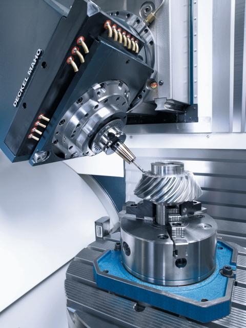 DECKEL MAHO, 독자적 솔루션 개발 성공