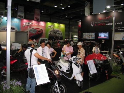 '신재생에너지·전지산업전', 신기술 시연