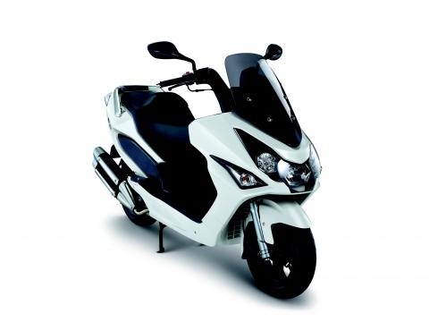 국내최초 스마트키 스쿠터 ‘Q2’ 출시