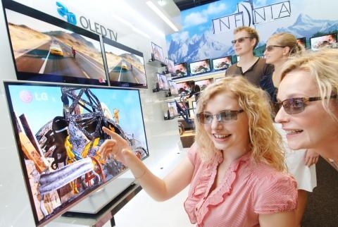 세계서 가장 얇은 풀LED LCD TV 