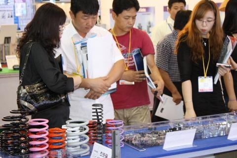 KOFAS 2010, 최첨단 초정밀 기술 '눈에 띄네'