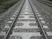 세계최초 다지형침목 열차운행선 부설완료