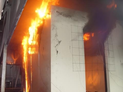 샌드위치 패널 화재성능 분류기준 제시 