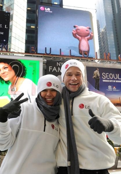 美 타임스스퀘어 LG전자 LED 전광판, 새 옷 갈아 입는다