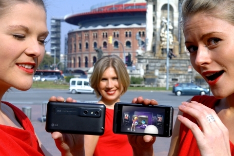 ‘옵티머스 3D’, ‘옵티머스 패드’ 공개