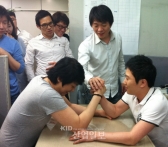 [우리직장 짱] 직장내 스트레스 '이렇게 푼다'