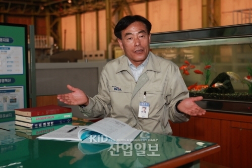 쇠에 생기를 불어넣는 열처리 전문가