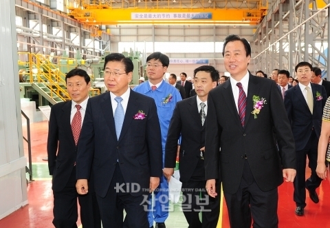 포스코, 중국에 해외최초 후판 가공센터 준공