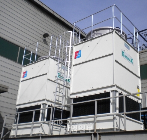 밀폐형 쿨링타워 ‘EVAMAX’