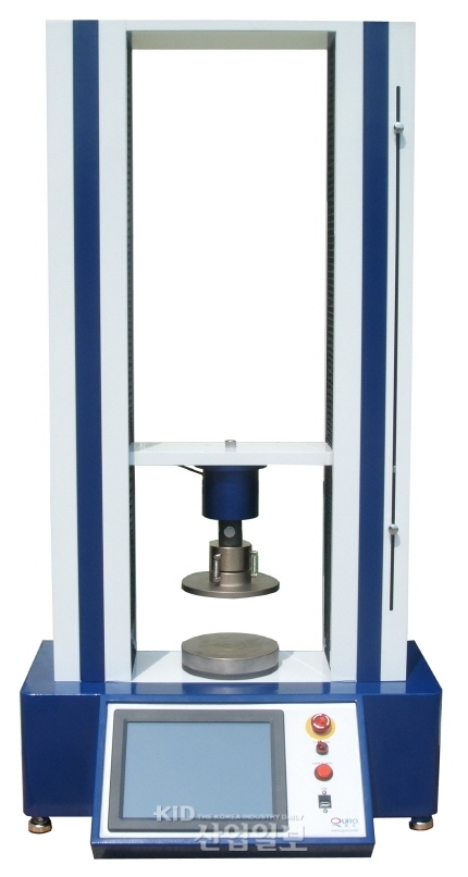 연신율 값 높인 만능재료시험기