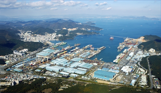 '더위 느낄 틈 없어요' 한국 조선 이유있는 '세계최강'