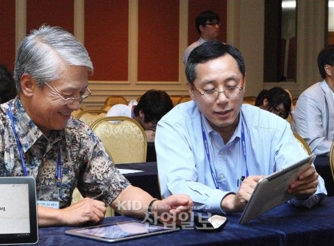 갤럭시탭 10.1로 스마트 포럼 지원