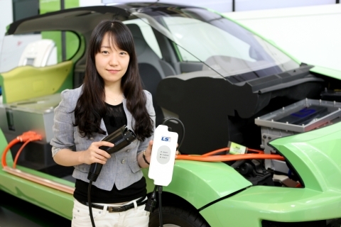 LS전선, 국내최초 가정용 전기차 충전기 개발 
