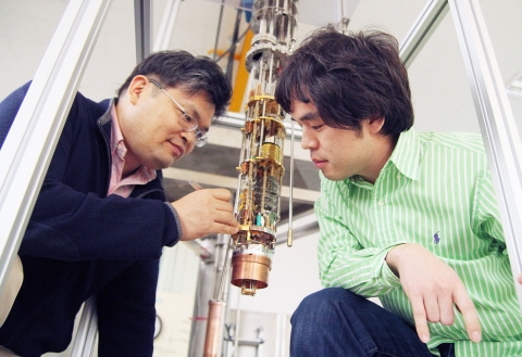 KAIST 김은성 교수, 세계최초 ‘초고체 현상’ 발견