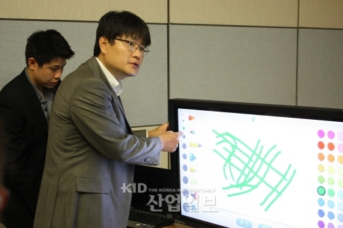 넥스트윈도우, 혁신적인 'ProfileTouch 4S 터치스크린' 출시