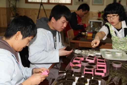 ‘도가니’ 파문속, 이 특수학교가 빛나는 이유 