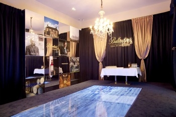 발렌타인 익스피리언스 프로그램 런칭