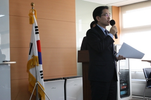 스마트 기기 불법 콘텐츠 사용 ‘심각’한 수준