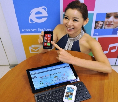 ‘망고’ OS 탑재 ‘노키아 루미아 710’ 국내 첫 선