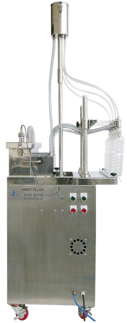 코스메틱엔지니어링, 저진공 액체 충진기 HF821