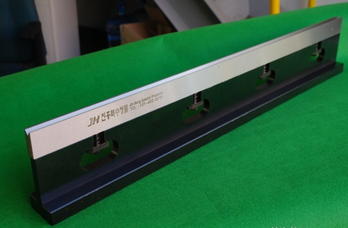 진흥특수정밀, 규격품다이 JH-V101 & T101