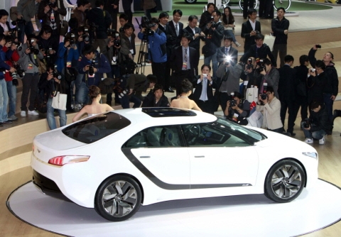 [DIAGNOSIS]_‘불확실성 시대의 기술 개발, 기존 기술에 기반한 혁신’