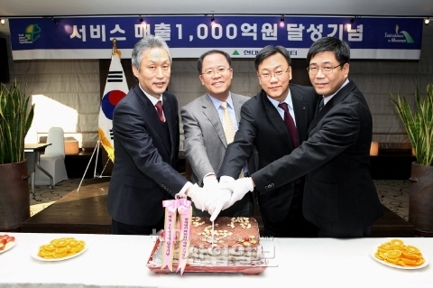 현대엘리베이터,  국제인증 2개 동시 획득