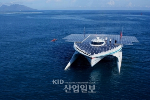 태양 에너지로 세계 일주 ‘현실로’