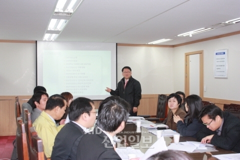 SIMTOS 2012, 성공적 전시 위한 초석 마련