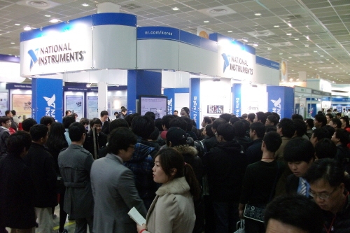 한국NI, AW에서 산업자동화 분야의 혁신 솔루션 선보여
