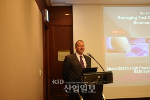 반도체 테스트에 최적화된 계측기의 장을 연다