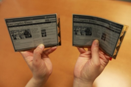 LGD, 세계최초 플라스틱 전자종이 생산 돌입