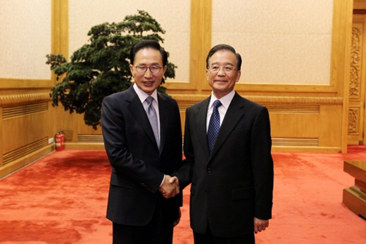 한·중 정상 “FTA 경제적 혜택 극대화 노력”