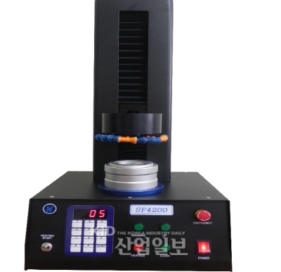 유미테크, 전자유도 가열방식 열박음장치 SF-4200