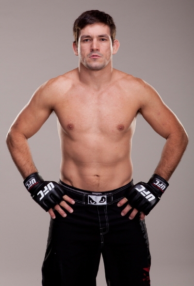 김동현, 한국인 최초 UFC 7승 도전‘데미안 마이어’와 격돌