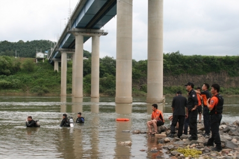 연천소방서, 임진강 삼화교 수난사고 실종자 수색