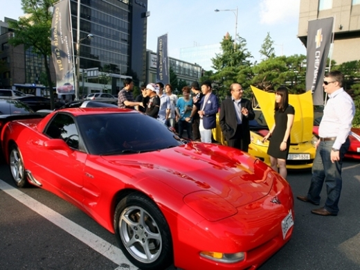 쉐보레, 콜벳/카마로 고객 초청 ‘쉐비 머슬카 데이’ 개최!