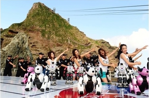 로봇 댄스에 독도가 ‘들썩’　