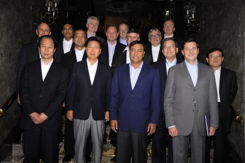 포스코 정준양 회장, 세계철강협회 회장단 선임 