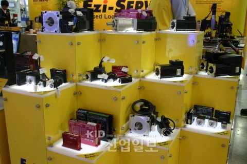 [10월 기계장터] 경기침체에도 거래 ‘활황’, 4/4분기 호조세 예고