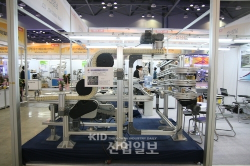 [2012 서울국제포장전 현장스케치] 남양산업, 최상위 클래스의 체인 컨베이어