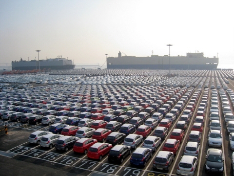 평택항 3분기 車 처리량 100만대 돌파 '고속 질주'