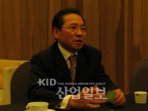 올해의 금형인, ㈜컴윈스 김동섭 대표이사 추대  