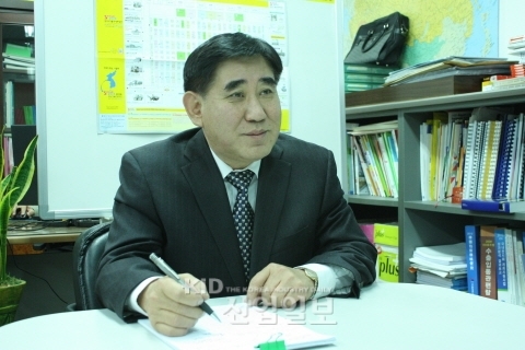 색깔 있는 전시회 서울팩(Seoul Pack)을 만드는 사람들