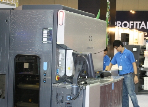 설비투자 기계류·운송장비 투자가 모두 줄어 