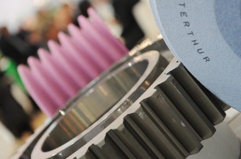 [12월 기계장터] 연말 영향으로 다소 주춤, 2013년 ‘비상’ 준비    