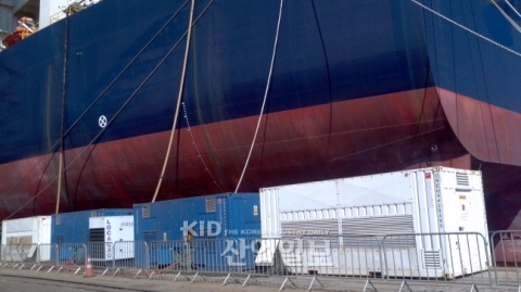 크레스틱, 한국 조선소에 로드뱅크 납품 완료