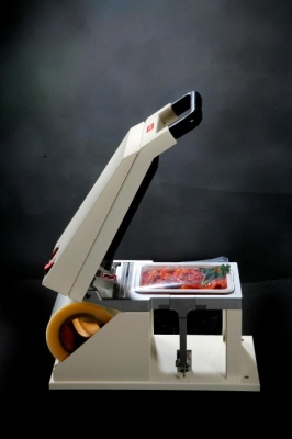 아이엠팩, 업소용으로 사용되는 실링기 출시