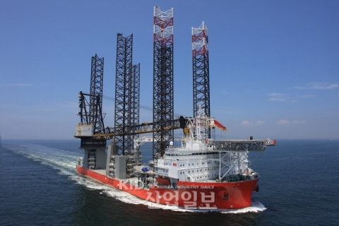 [FIELD] 국내 조선사 풍력사업, 녹색바람 타고 ‘순항’ 할까 (下) 