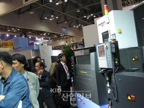 [1월 기계장터] 신품 비중 확대 힘입어 2013년 순조롭게 출발 